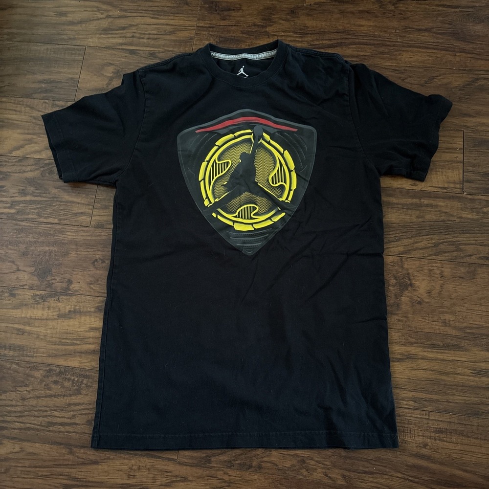 Nike Air Jordan Brand Jordan 14 Shield Tee Shirt Size L
